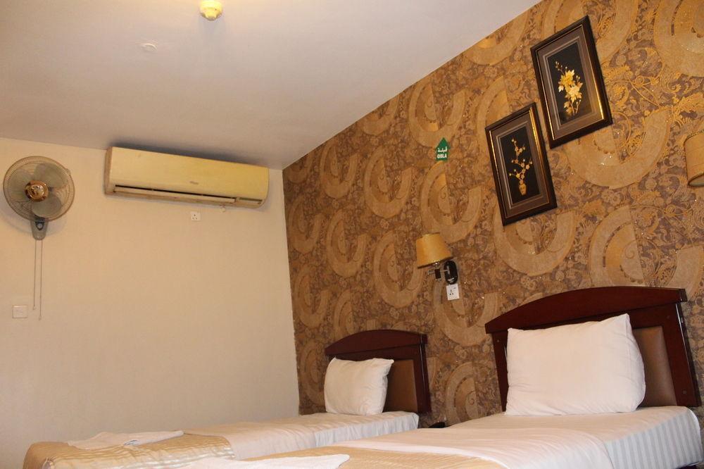 Sutchi Hotel Dubai Exterior foto