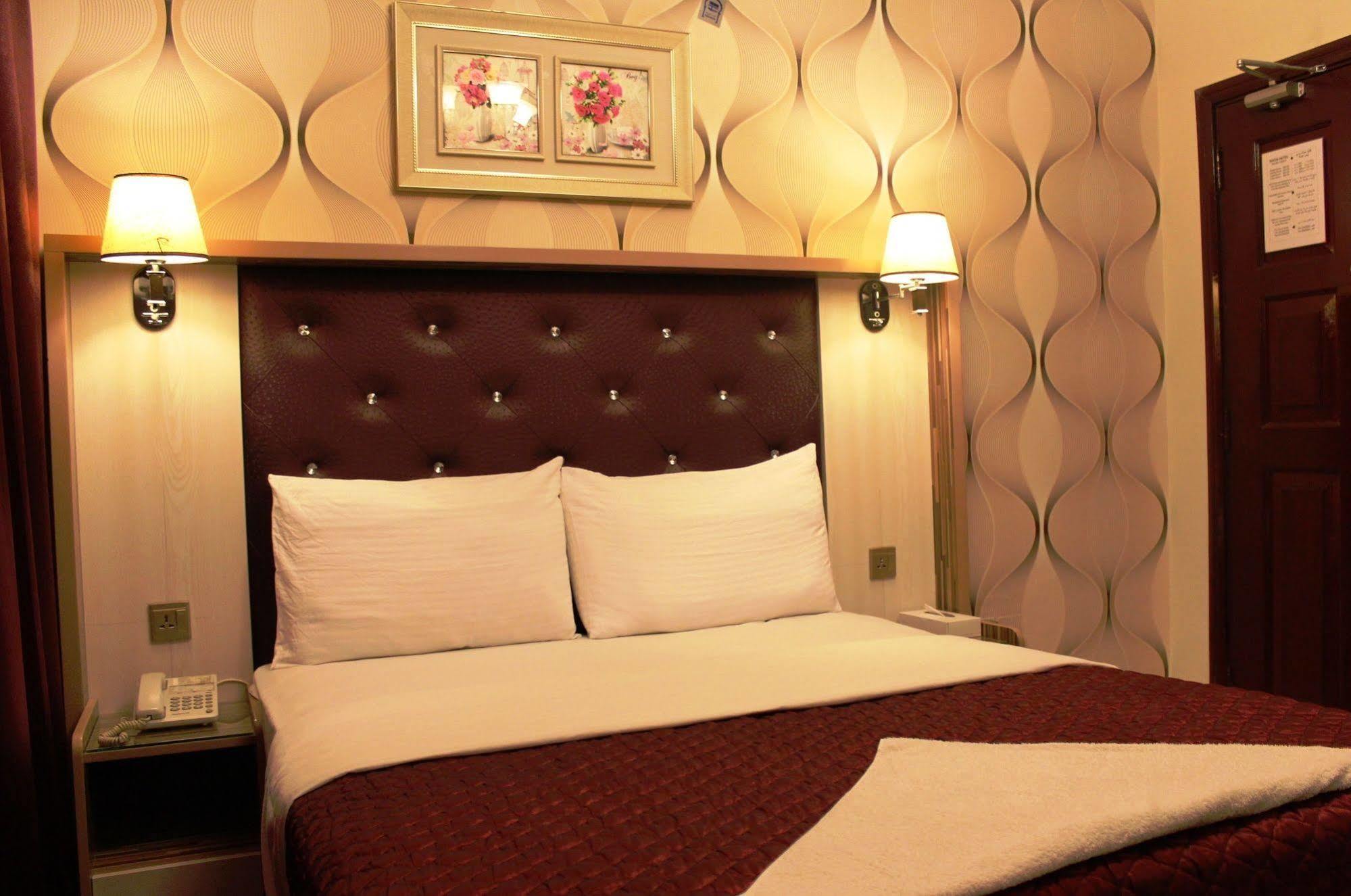 Sutchi Hotel Dubai Exterior foto