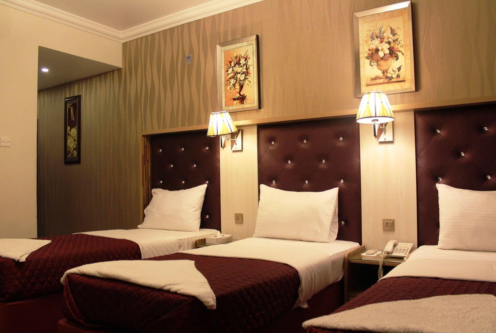 Sutchi Hotel Dubai Exterior foto
